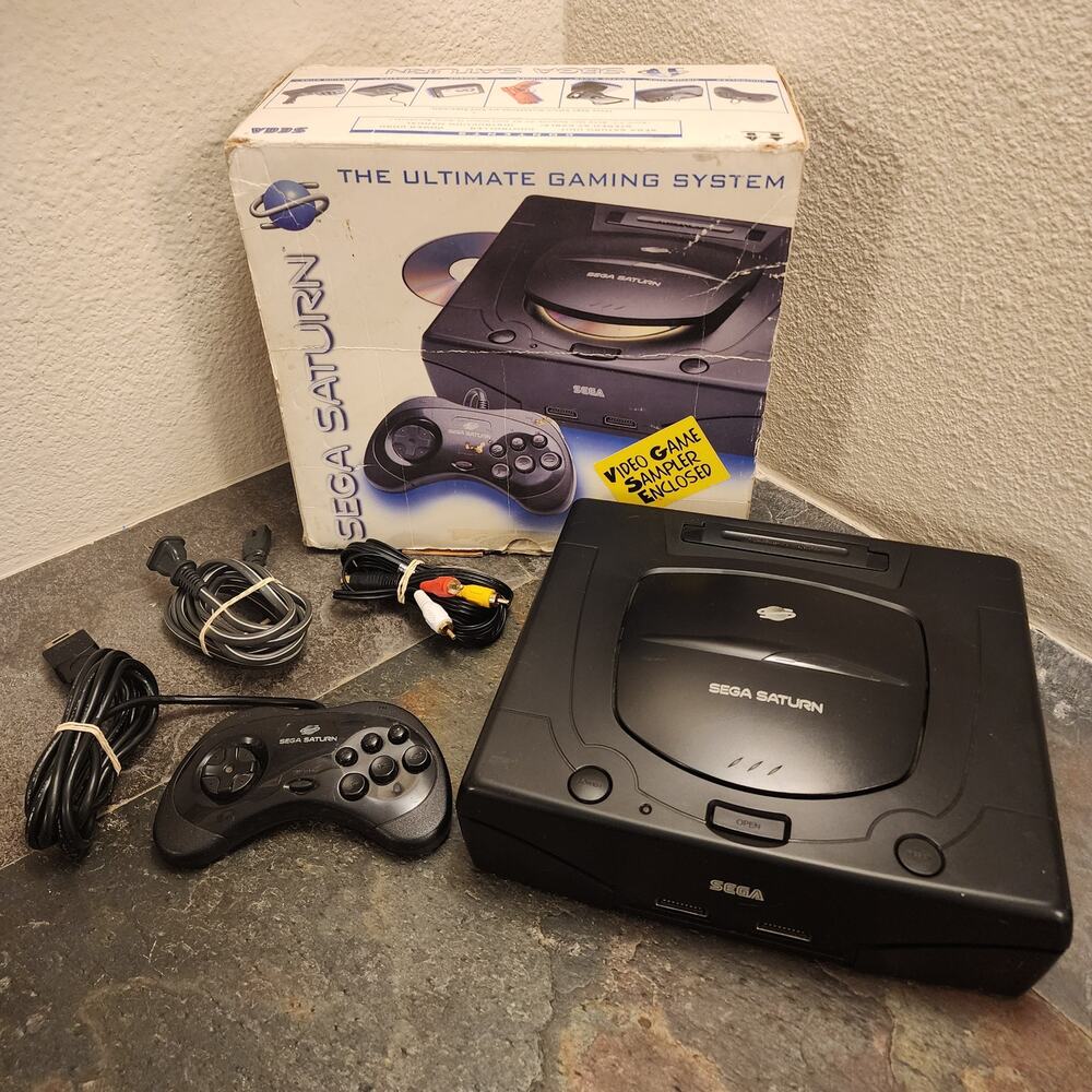 Hardware - Saturn System [Model 2] w/ 1 OEM Controller + box - Sega
